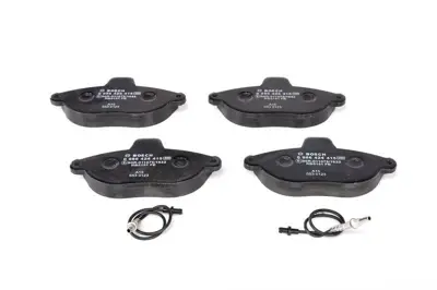 BOSCH 0986424415 On Fren Balatası Jumpy Scudo Expert Dw8b (Fıslı) 00> P806 Evasıon 1.8 8v 425125