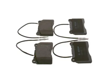 BOSCH 0986424738 On Fren Balatası P607 Es9j4 (3.0 24v) Tum Modeller 99> 9851050