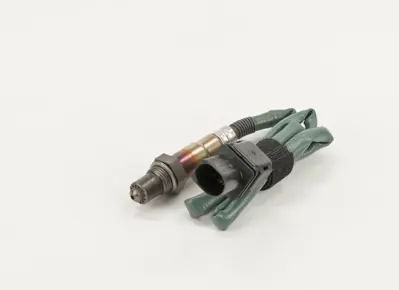 BOSCH 0258017018 Oksıjen Lambda Sensoru 11> C Serı W204 S204 09> E Serı W212 S212 7540168, 7793825, A0035427018, A0035427118, A0075420118, A0085422918, A0095425618, A0095425918, 5149027AA, K05149027AA