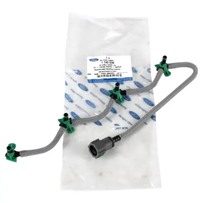 FORD AV6Q 9K022 CA Yakıt Geri Dönüş Hortumu AV6Q-9K022-CA