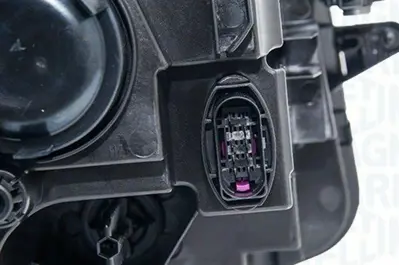 MAGNETI MARELLI 710301101202 Far Sağ Tıguan 15> 5NB941006B