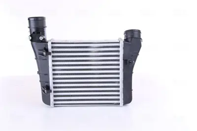 NISSENS 96549 Turbo Radyatoru (Intercooler) Sol Audı A4 2,0tdı - Tfsı 04>08 Exeo 1,8tsı 2,0tfsı - Tdı 09> 8E0145805T