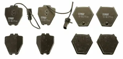 TRW GDB1381 Disk Balata Ön Audı-A4 B5 8d2 -A4 B5 Avant 8d5 -A6 C5 4b2 -A6 C5 Avant 4b5 -Allroad C5 4bh Volk 4B0698151S, 4B3698151
