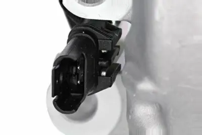 VALEO 813120 Klima Kompresoru Bmw N47 N20 F20 F22 E90 E93 F30 F80 F34 F10 E84 E89 9225703