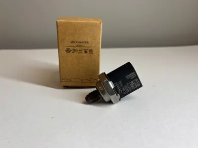 OEM 04C906054C Yakıt Basınç Sensörü  1.0-1.2-1.5 Tsı Chzd-Chzj-Dpca-Dada-Daca 04C906054B 04C906054E 05E906054A