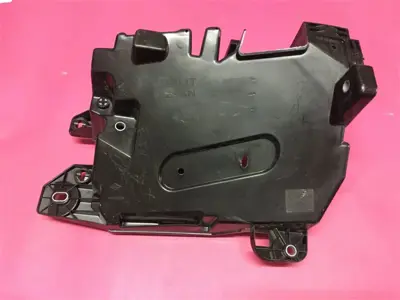 İthal ERD 284B07078R Sıgorta Kutusu (Muhafazası) Alt Ust Takım Renault Clıo V 20> ERD284B07078R