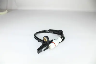TRITON TRN0130 (Abs) Tekerlek Sensoru Arka Sağ Renault Twıngo I 1.2 Dacıa Logan 04> 1.4 Mpı  6040004543 8200254688