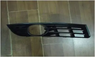 GKL 291117 Sıs Far Cercevesı Sag Passat 05>10 3C0853666A