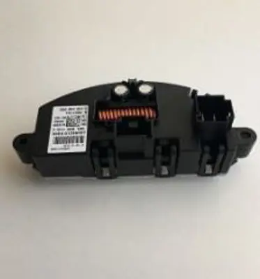VW 5Q0907521E Fan Kontrol Unıtesı  A3 Golf Vıı Octıva Iıı 12- 5Q0907521D 5Q0907521E 210080610 5Q0907521C 5Q0907521A 116801 VHF240037HQ 5Q1819021 5Q0907521ASK 5Q1819021B