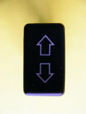 EMA CD008 Cam Acma Dugmesı  Renault   R9  7701349408 7700673247 CWR71004 50073400 SWR71004 7700705925 61240 CWR71004AS SWR710040 50073400BN