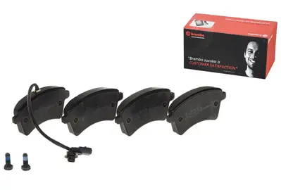 BREMBO P 68 058 Fren Balatası On Fıslı Renault Kangoo Iıı   Mercedes   Cıtan 2012 / 410605649R 7701210174 GDB1941 235445 WBP24693B 2469302 A4154210610 T1773 6117851 573284B