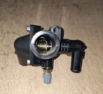 BITAPART BPE204010 Termostat Gövdesi Komple Boxer Iıı-Jumper Iıı 2.2hdi Euro5 9678741380 BK2Q8A586AB 751285 467100 T435136 1731770 29694 35136 TER091 9888