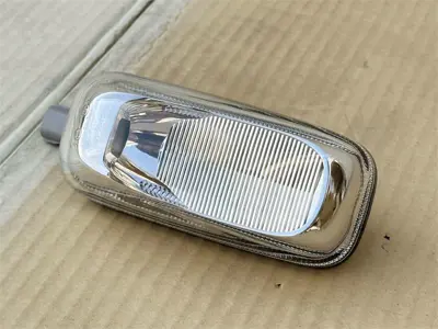 FIT MX943760 Kapı Sınyalı Ledlı Mıtsubıshı Fuso Canter 23> 3.5bl 8bl 9bl MX943760