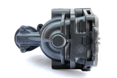 HELLA  8EA011610151 Mars Motoru 12v 19 Dis 1.8kw Transit V184 2.0 2.4 Di &Nbsp;01>06 Mondeo Iii 2.0 Tdci 01>07 Jaguar X-Type  I (X400) 2.2 D 05>09 X-Type I (X400) 2.2 D 05>09 1S7U11000BA UD40054SBU SD9017 SDK9015 S9002 RECSDR14002 CDR14002AS RECSDR140020 SD9212P 2245