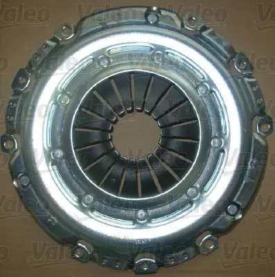Valeo  826675 Debriyaj Seti  &Nbsp;Volvo C70 I 2.0 T -2.4 00>05 S40 I  2.0 T 97>03 S60 I 2.0 T 00>10  S70   2.0 97>00 S80 I  2.0 97>06 V40 2.0 T 97>00 V70 I  2.0 95>0 Rulmansiz 30711578 274221 623315134 VLK2029 ECK365 MCK31117 834449 QKT2819AF HK2077 CK9885