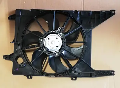 ORIS  FRN020000 Radiator Fan Megane I 1995+ Davlumbazli 7701044184 7701051495 7701071862 DER23001 DER23002 8281004 7701054967 69422353010 7701070315 47369
