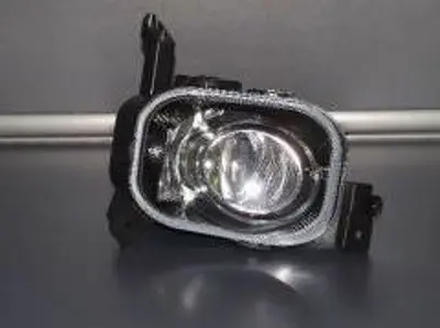 PSA  13261948 Sis Lambasi Ön Sol &Lt; 8 Cor-D 13261948 50240281 354680011 1NA354680011 3750995 1710358 6710049 1171478C 2901421 50341111