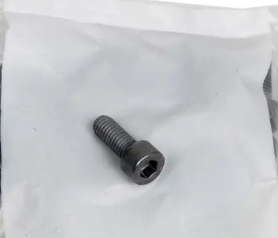 PSA  6913.06 Bağlanti Vidasi 13238180272 1301213311 986473961 861773 1264200583 BHN209E 870910000 BC50106 691306 LC2931