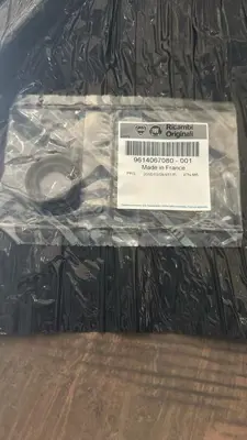 FIAT OPAR  9614067080 Şanzuman Ön Kapak Prizdirek Keçesi P205-P206-P207-P208-P301-P306-P307-P308-P405-P406-Expert-Partner- Berlingo-Jumpy-Xsara-C2-C3-C4-C5-Ds3-Ds4-Sucudo (Be3-Be4 Sanziman) (23x36x7) 210940 210940A 50102713 CAL10320 CAL10320AS 9049950 8EL011712091 285673 RAA11140 124525064