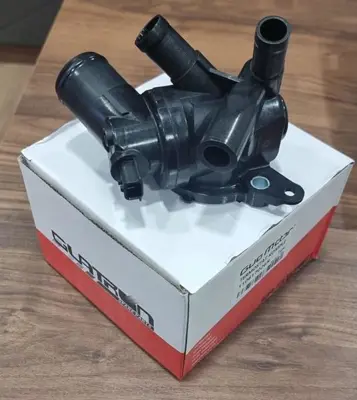 GUA  42100 Termostat 95 °c Komple Renault Clio Iv 12> Captur 13>megane Iv 15>  Dacia Duster 13> Dokker 12> Nissan Qashqai Ii (J11) 15> 1.2 Tce (H5f) 110617089R 1106100Q1N 2822030075 92857 16206 421150485 TE728295J 465973 89395K 94857