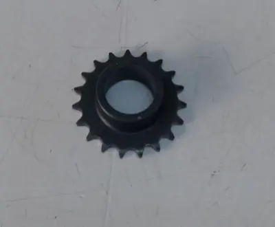 OEK  8200313628 Yağ Pompa Dişlisi Mgn Ii-Clio K4m 8200313628 7701468747 7701862015 8200397125 6001543850 7700862015 13846 771456 425801 OPCK18