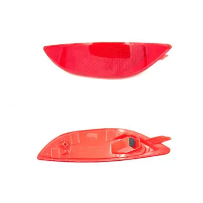 WAGENBURG 21000168 Arka Tampon Reflektoru Sağ Accent Blue 11>15 