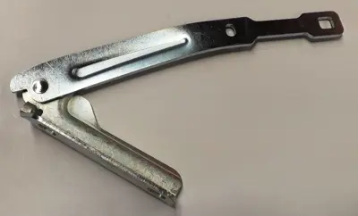 İthal 37102 Kaput Menteşesi Sol Dacıa Duster 10> 654016409R 654010015R