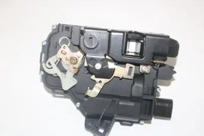 JUST LM5003 Kapi Kilidi Arka Sag Golf4-Bora-A3 98-04 