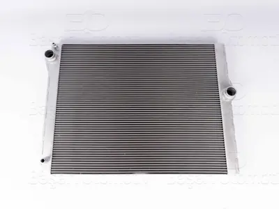 WISCO 7570093 Su Radyatoru Brazing Mt 600x328x32 Mm 7570093 CR1094000P 17117570094 KBW2420 17117570093 6002420 60768 8MK376754121 R14073 7570094