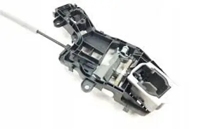 VW 517837811L Kapı Kolu Braketı 517837811L