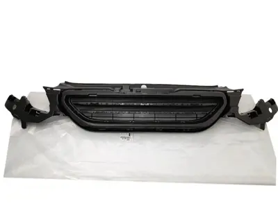 PSA 9678490680 Ön Tampon Üst Bakalit Peugeot 2008 9678490680 4075510 PG5002001 6502075516990P 3505826A 4227640 ACI4075510