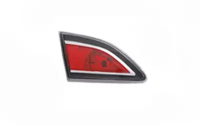 TYC MAZ1003008 (17-A268-A1-2b) Mz.3 Arka Stop İç Sdn Lh.09- BBP2 51 3G0G