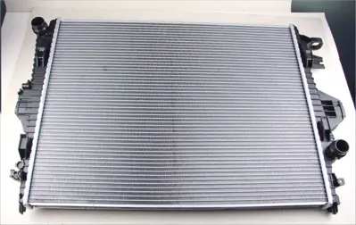 OSSCA 54814 Motor Su Radyatoru Touareg 3,0 V6 Tsı   Tdı 3,6 V6 Fsı 10> Cayenne 3,0 3,6 10> 95810613210