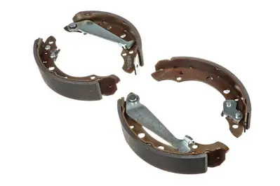 BSG 90-205-001 Fren Balatası Arka 6Q0698525 1H0698525X 115331140 6Y0609528A 115331141 6U0698525A 115331142 1H0609528B 1H0609526 1H0698525