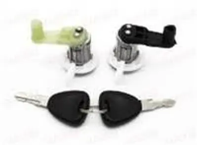 İthal AC-035 Kapi Kilit Sifre Tk 2 Li Anahtarli Megane I LT80540 7701474906 AL80540 80540 ZR80540 256607