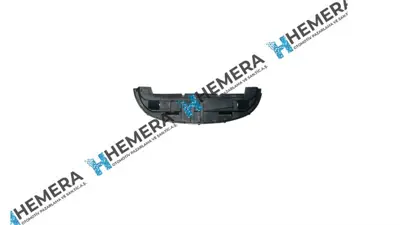 PULO P1-RC5B On Tampon Alt Muhafazası Renault Clıo Iıı 05> 8200682328 6033793 RN3251900 4414061 4331701 26104059 7701061822 4415064 542431CA CL05403