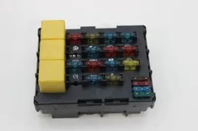 İthal SK-FI124 Sigorta Kutusu  Dogan Slx 85055124