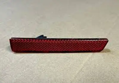 MONOGRAM U.90.30.420.26 Arka Tampon Reflektoru Sağ Fıat Doblo Iıı 51810677 10609200