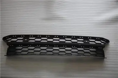 PRO-A  295448 Orta Izgara On Tampon Sensorlu Amarok 2017=-Gt 2H6853677