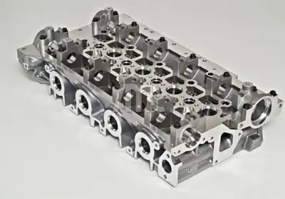 GSK GSK 052 Sılındır Kapagı Renault Master 2.5 16V G9U  1104100QA0 7701474144 908797